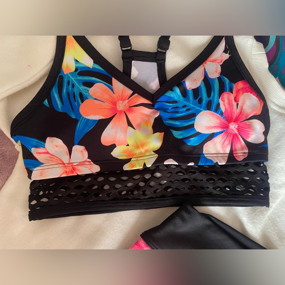 Victoria Secret PINK Tropical Print swimsuit/workout 2 Piece Set - Picture 4 of 4